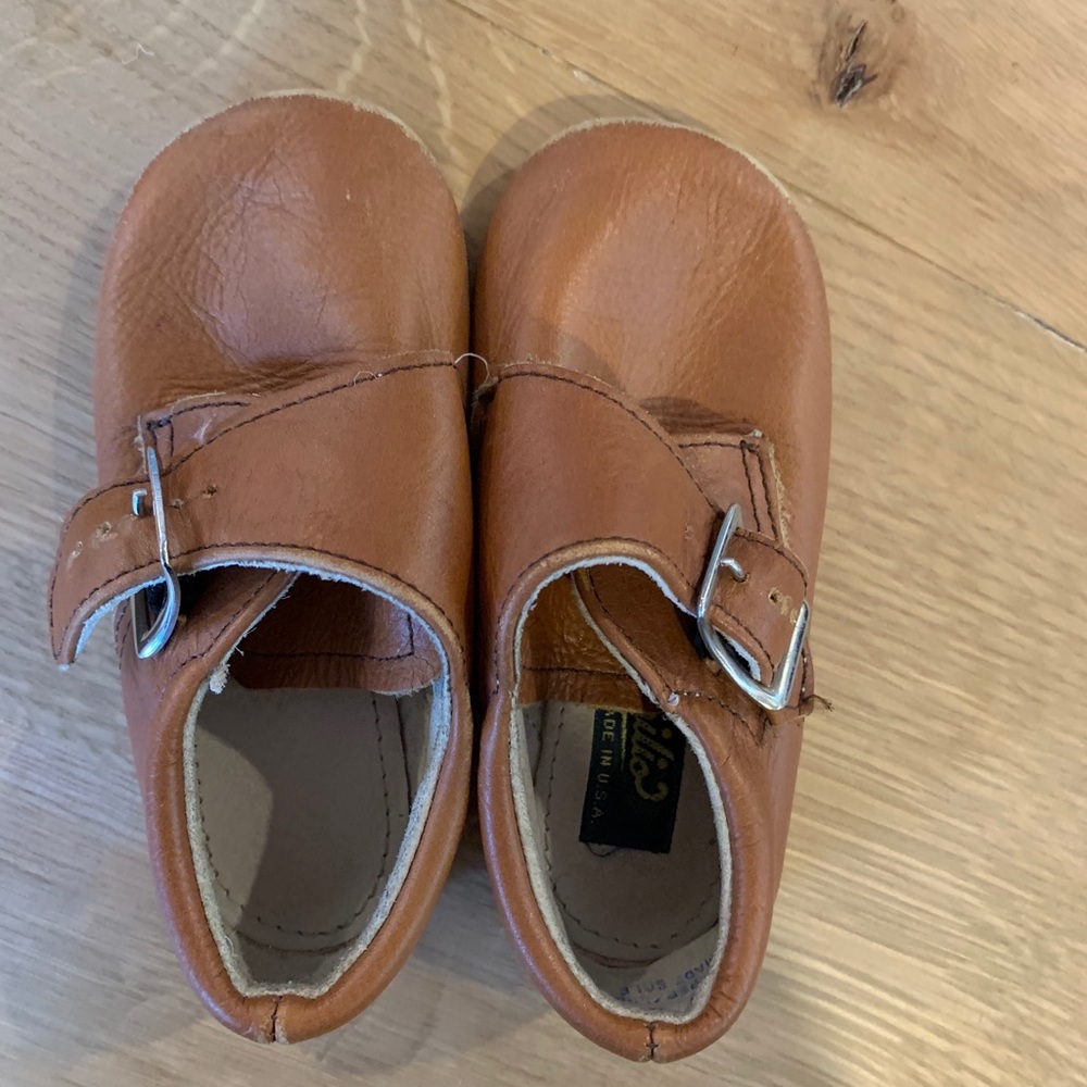 Toddler boy leather dress shoes, by Amilio